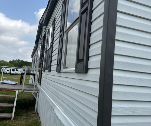 vinyl siding job by snow roofing vinyl siding job by snow roofing